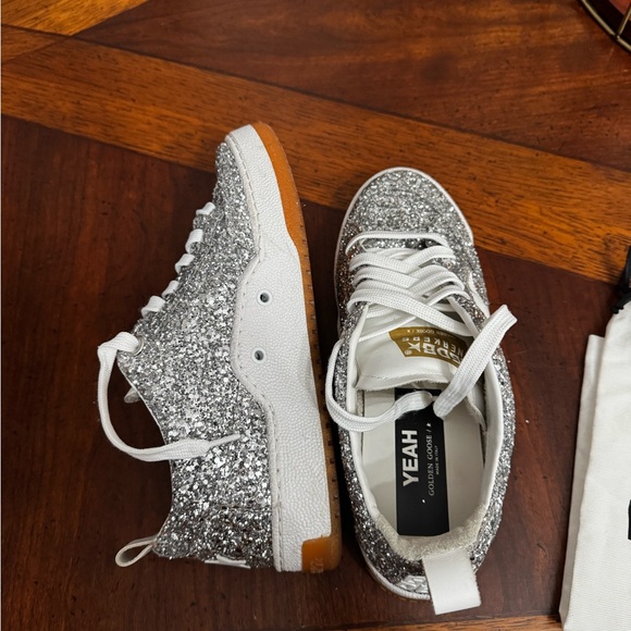 Golden Goose - Picture 5 of 6